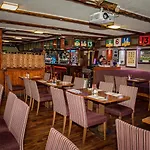 Tatler Jack Bed & Breakfast 3*