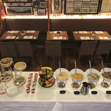 Tatler Jack 住宿加早餐酒店 3*